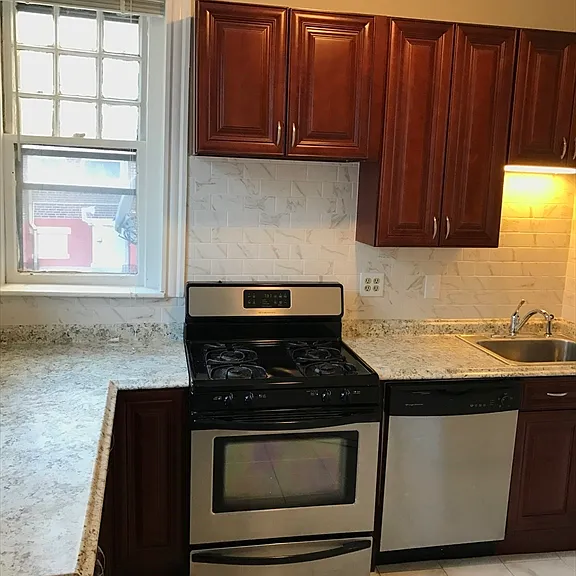30 Glenville Ave #1 — Photo 10