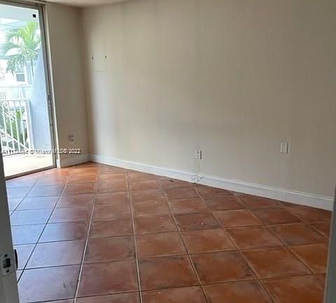 4th image of 1801 S Treasure Dr APT 412
