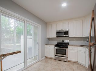 15 Steeple Chase Ct, Tinton Falls, NJ 07724