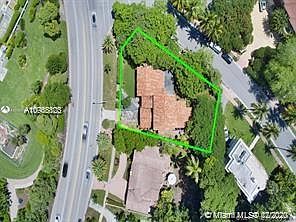 1st image of 2655 Pine Tree Dr