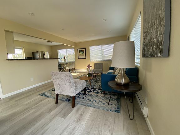 2nd image of 540 Laurel St #1