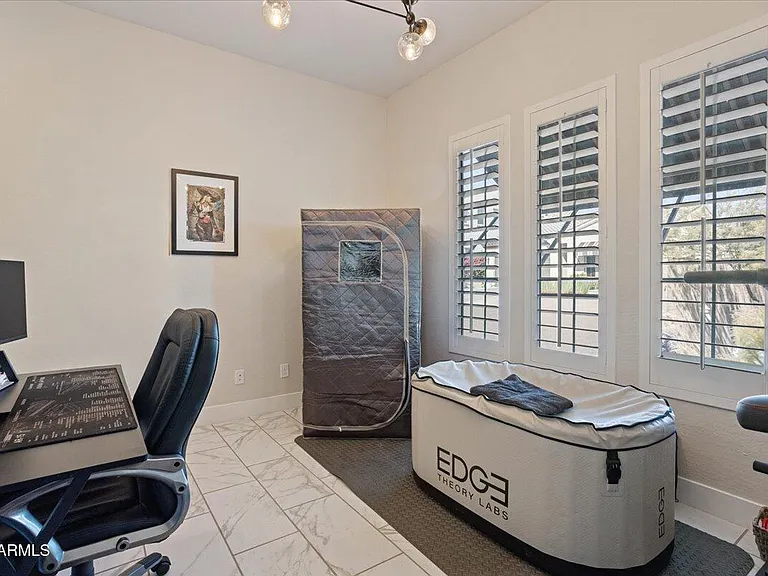 21147 W Hillcrest Blvd — Photo 30