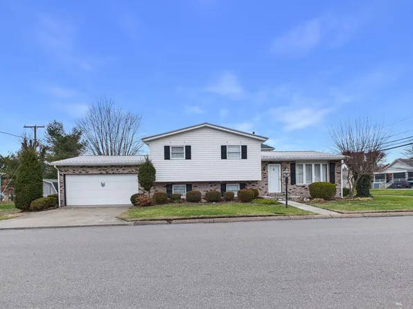 2213 4th Street, Moundsville, WV 26041