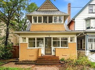 2256 Angus Street, Regina, SK S4T 2A2
