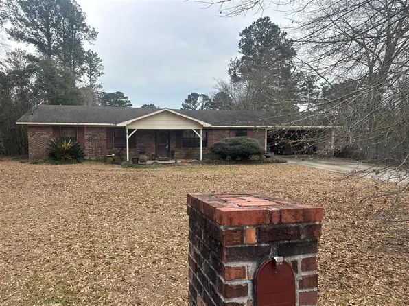 207 Nowell Dr, Eufaula, AL 36027