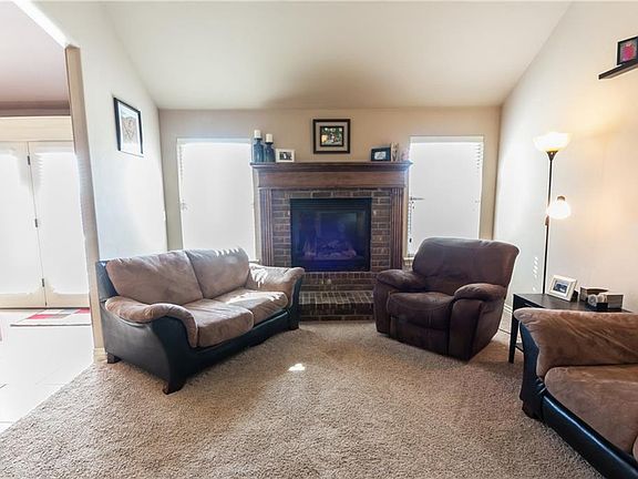5th image of 2901 Busheywood Dr