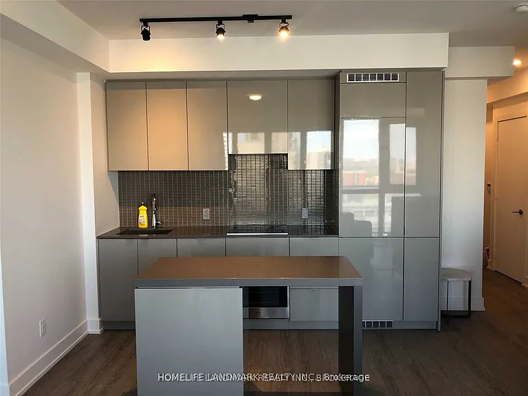 7 Grenville St #2507 — Photo 11