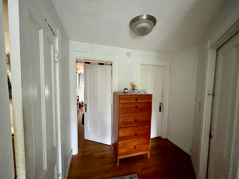 34 Pelham St #2 — Photo 5