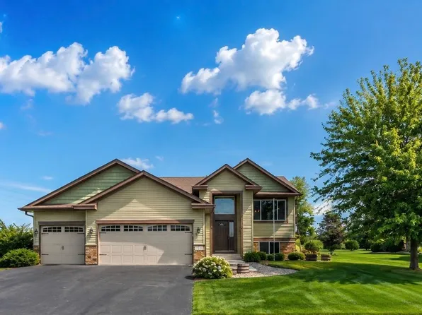 1050 Mallard St NE, Hanover, MN 55341