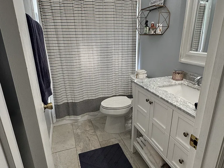 3303 Berridge Ln — Photo 22