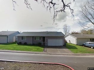 1020 SE Fir Grove Loop, Hillsboro, OR 97123