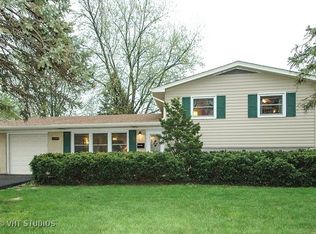 7571 Cumberland Dr, Hanover Park, IL 60133