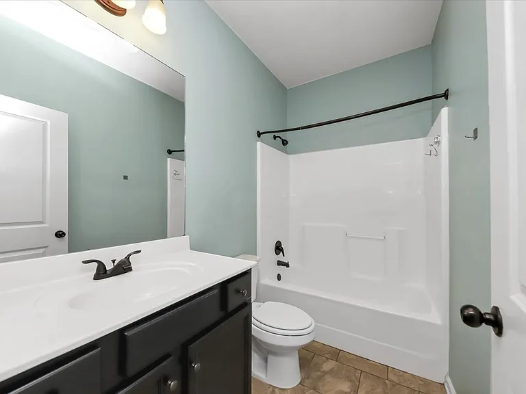 6059 Cove Park Dr — Photo 38