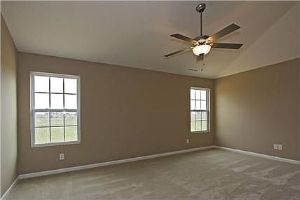 5th image of 5352 Calabasas Dr #Kentmore