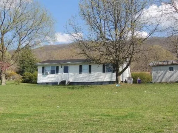 427 Deer Run Rd, Lebanon, VA 24266