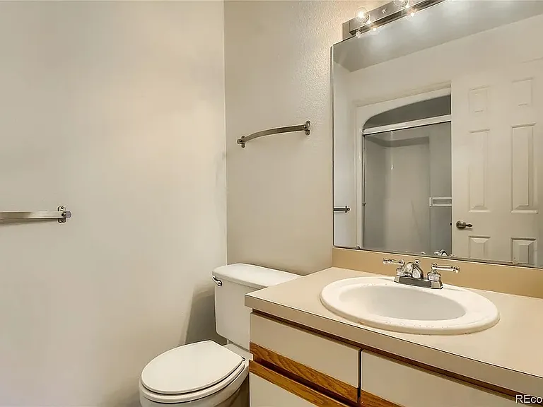 12645 E Pacific Cir #D-1 — Photo 15