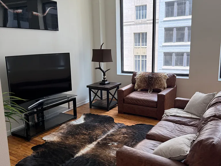 705 Main St #402 — Photo 1