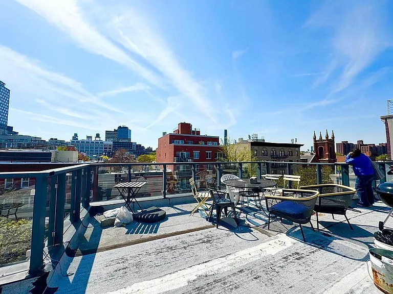 489 Washington Ave #1F — Photo 7
