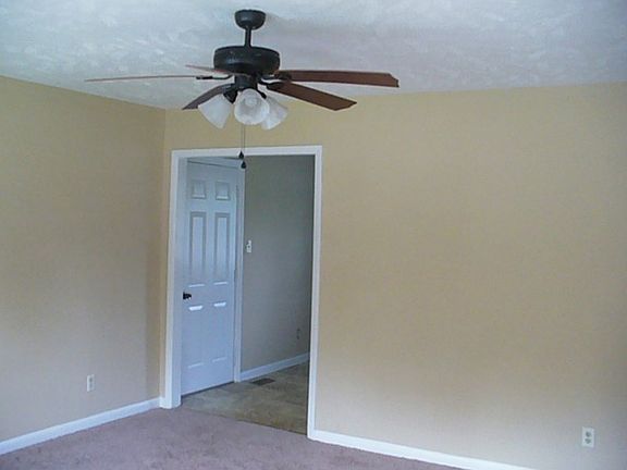 2nd image of 617 Monagan St
