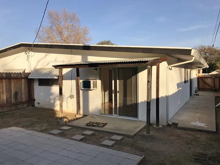 511 Fir St — Photo 14
