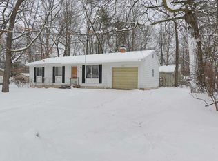 929 Kelley St, Traverse City, MI 49686