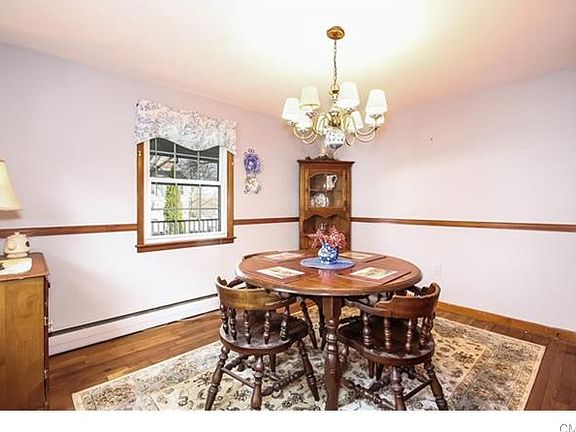 3rd image of 29 Harbor Ave