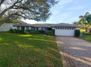 2260 Mermaid Point NE, Saint Petersburg, FL 33703