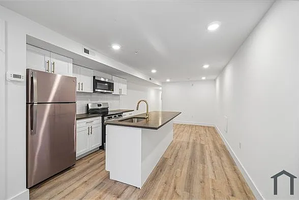 869 N 43rd St #1 — Photo 1