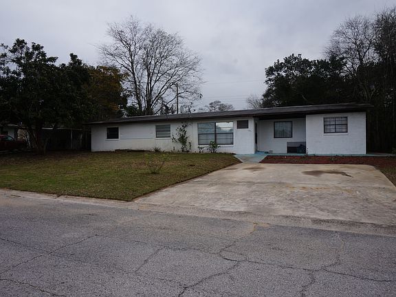 3rd image of 1317 Crestview Ave