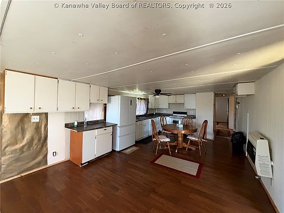 2nd image of 5655 Stonelick Rd