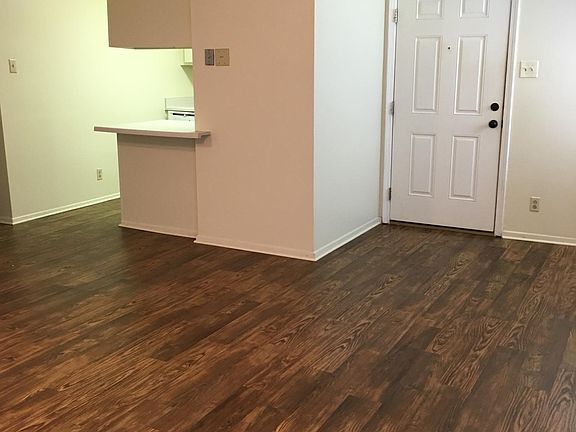 4th image of 3629 Cypress St