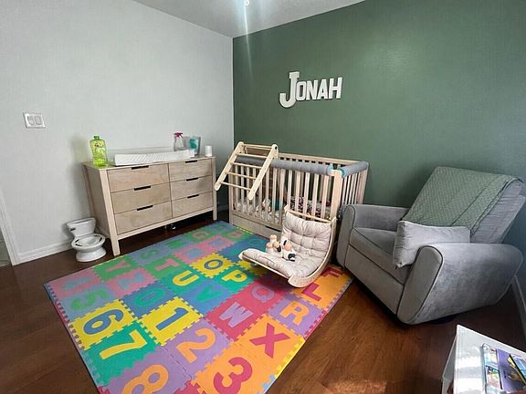 5th image of 101 Old Ferry Rd Unit 37B