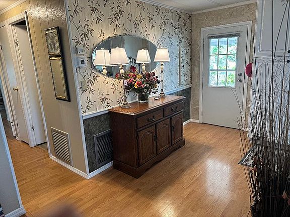 4th image of 2725 Bolin Ln