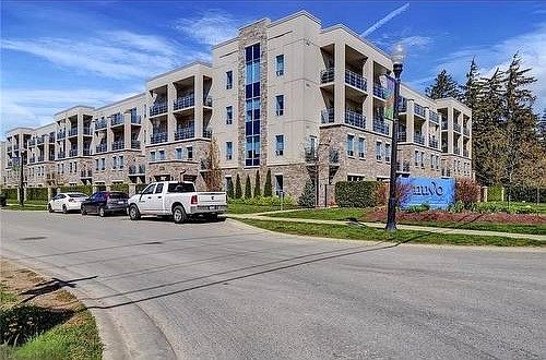 1st image of 320 Sugarcreek Trl #202