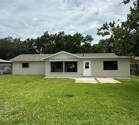 2nd image of 2024 Hogan Dr