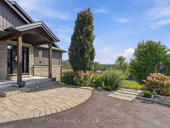 5th image of 667 Huff Rd