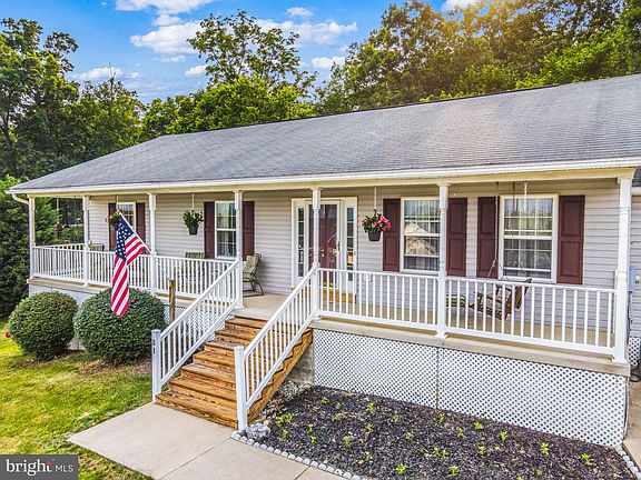 4th image of 81 Black Oak Dr