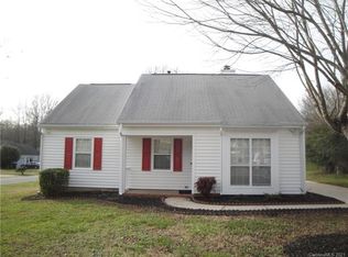 11615 Calgary Dr, Charlotte, NC 28215