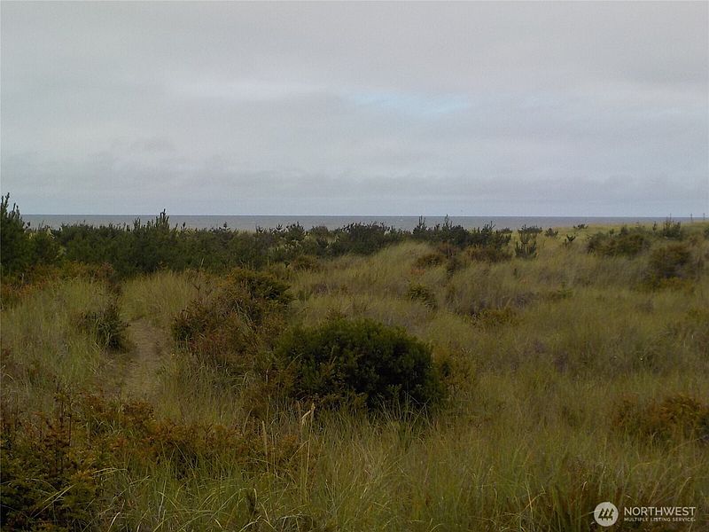 4th image of 890 273rd Ln