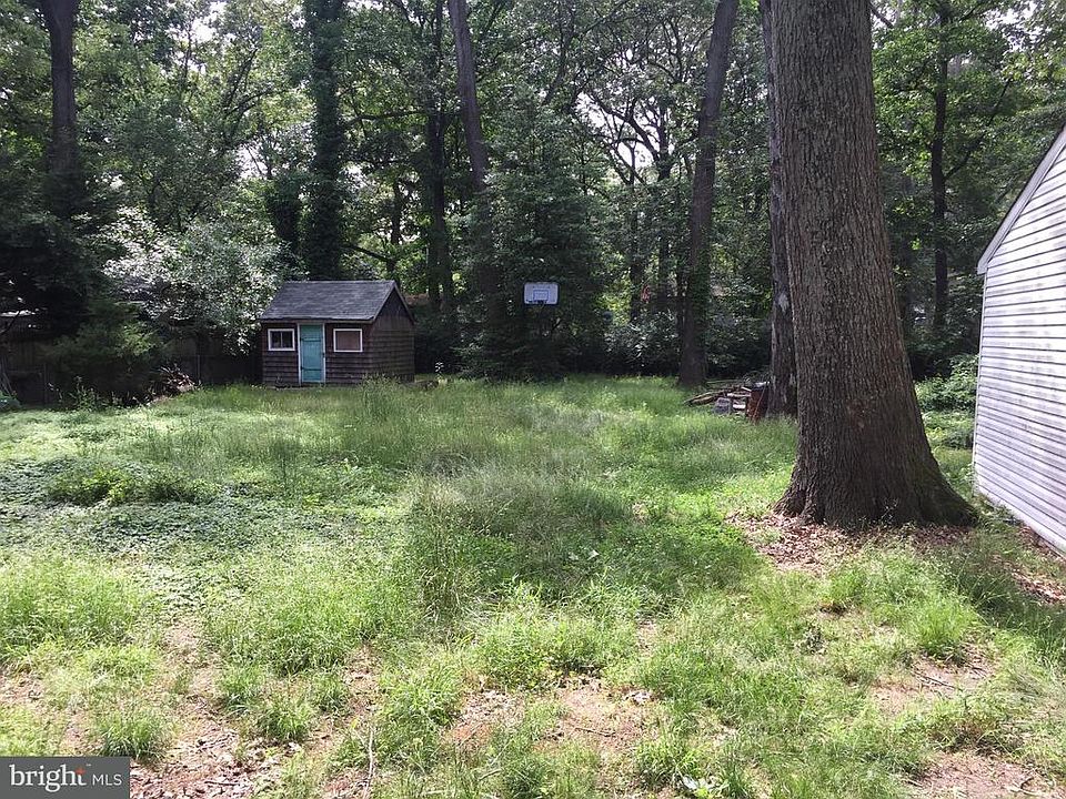 2nd image of 44 Nicholson Dr