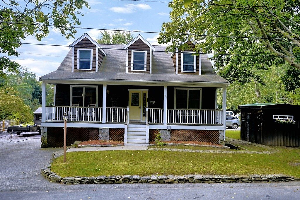 22 Clifford Ct, Hingham, MA 02043 Zillow