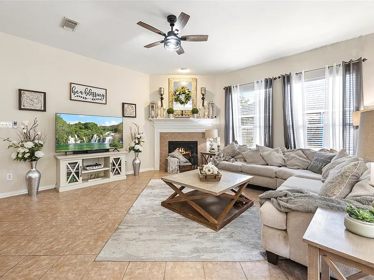 12323 E Elizabeth Shore Loop — Photo 7