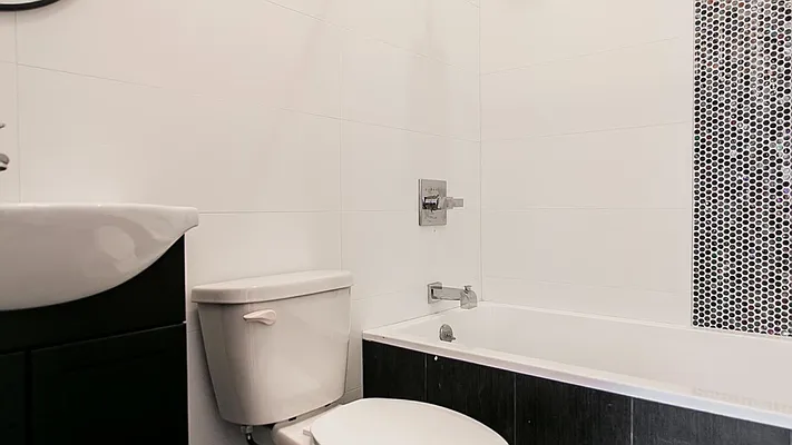 Rented by Nooklyn NYC LLC | media 16