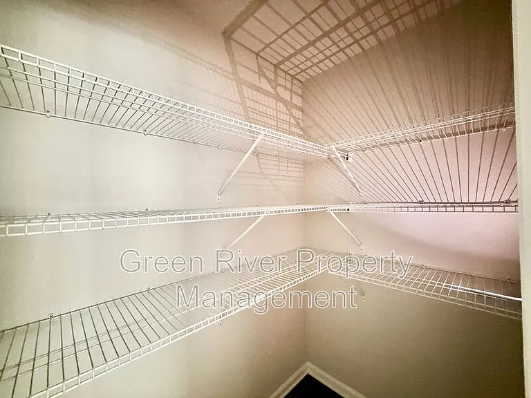 278 Pickett Dr — Photo 15