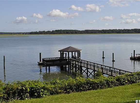 2nd image of 120 Spanish Point Drive