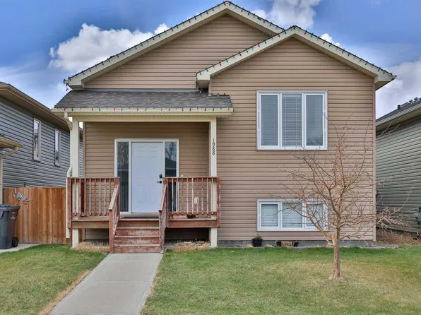 1988 N Parkside Way, Coaldale, AB T1M 0B9