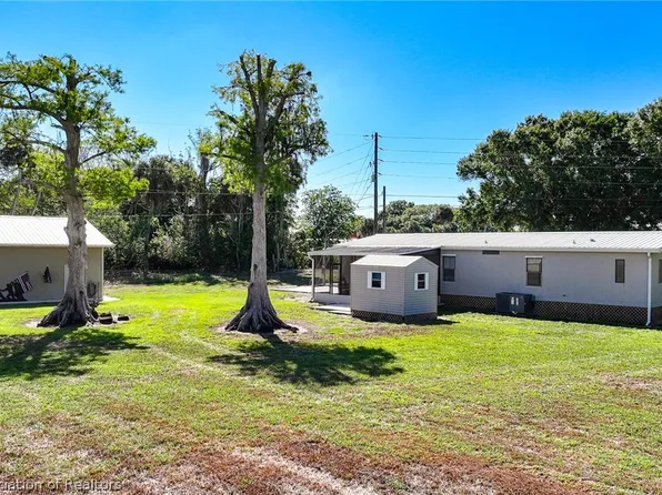 1014 Airport Rd, Moore Haven, FL 33471