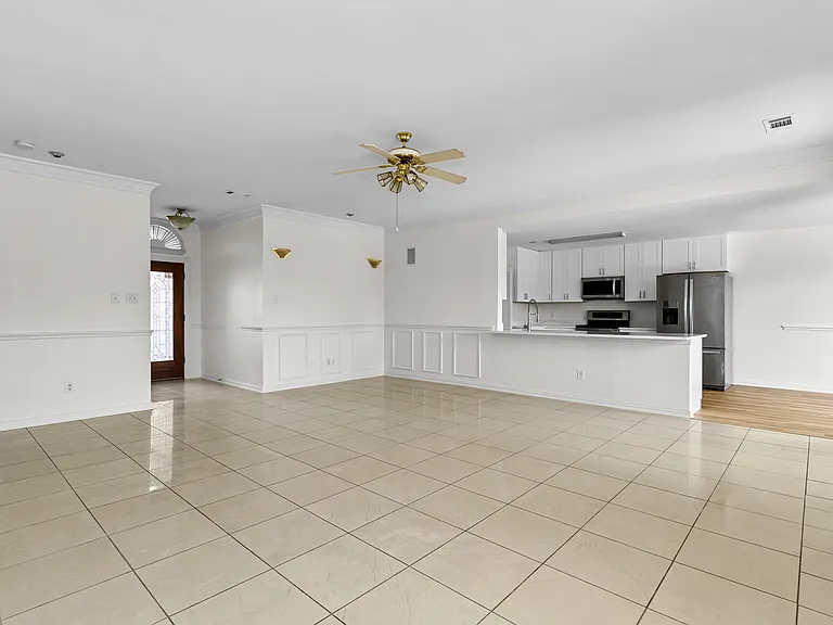 1611 Watson Dr — Photo 7
