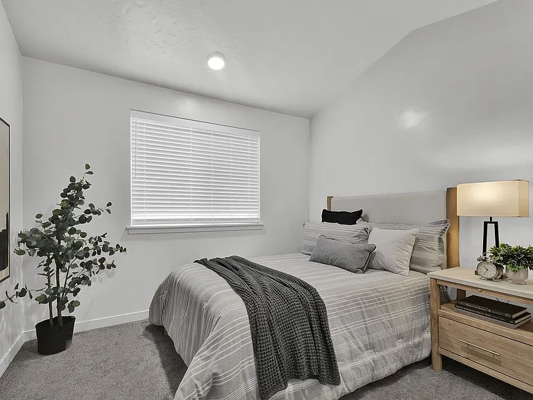 4043 S Lone Pine Way — Photo 11