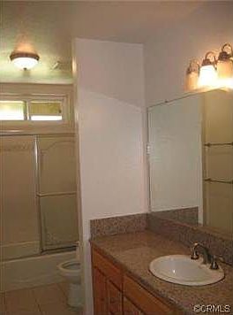 4th image of 5022 Acacia St